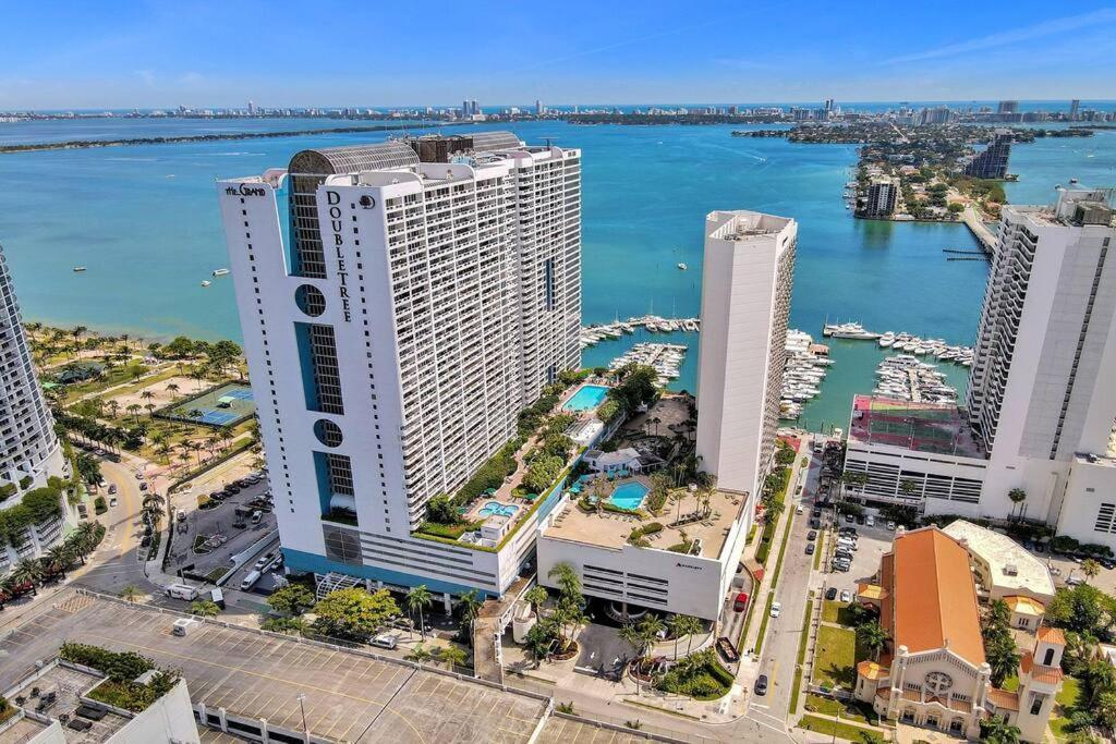 Enchanted! Miami Skyline & Water Views Leilighet Eksteriør bilde